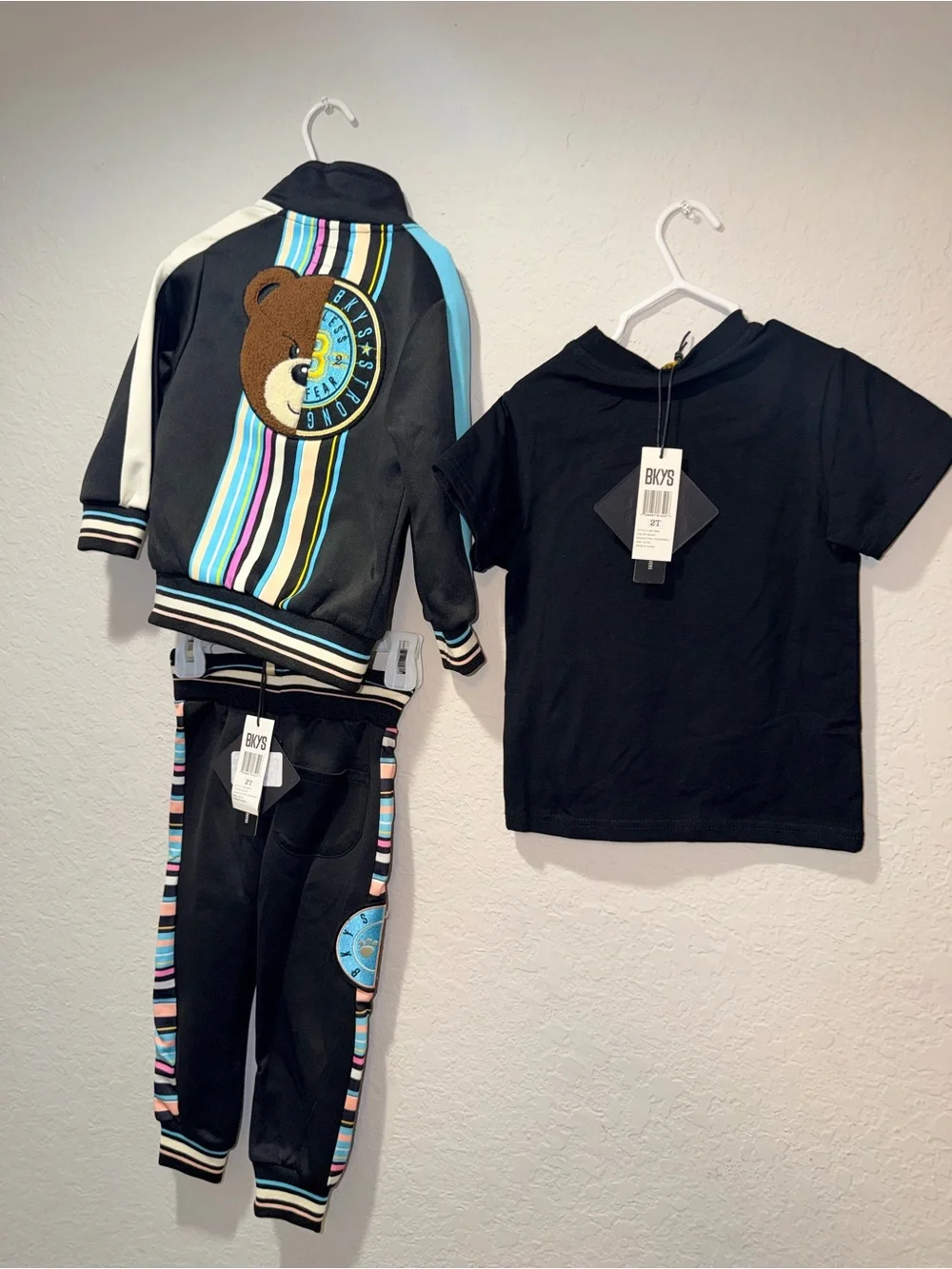 BKYS Boys 3-Piece Tracksuit Set Black Teddy Bear Jacket Pants Shirt 2T NWT